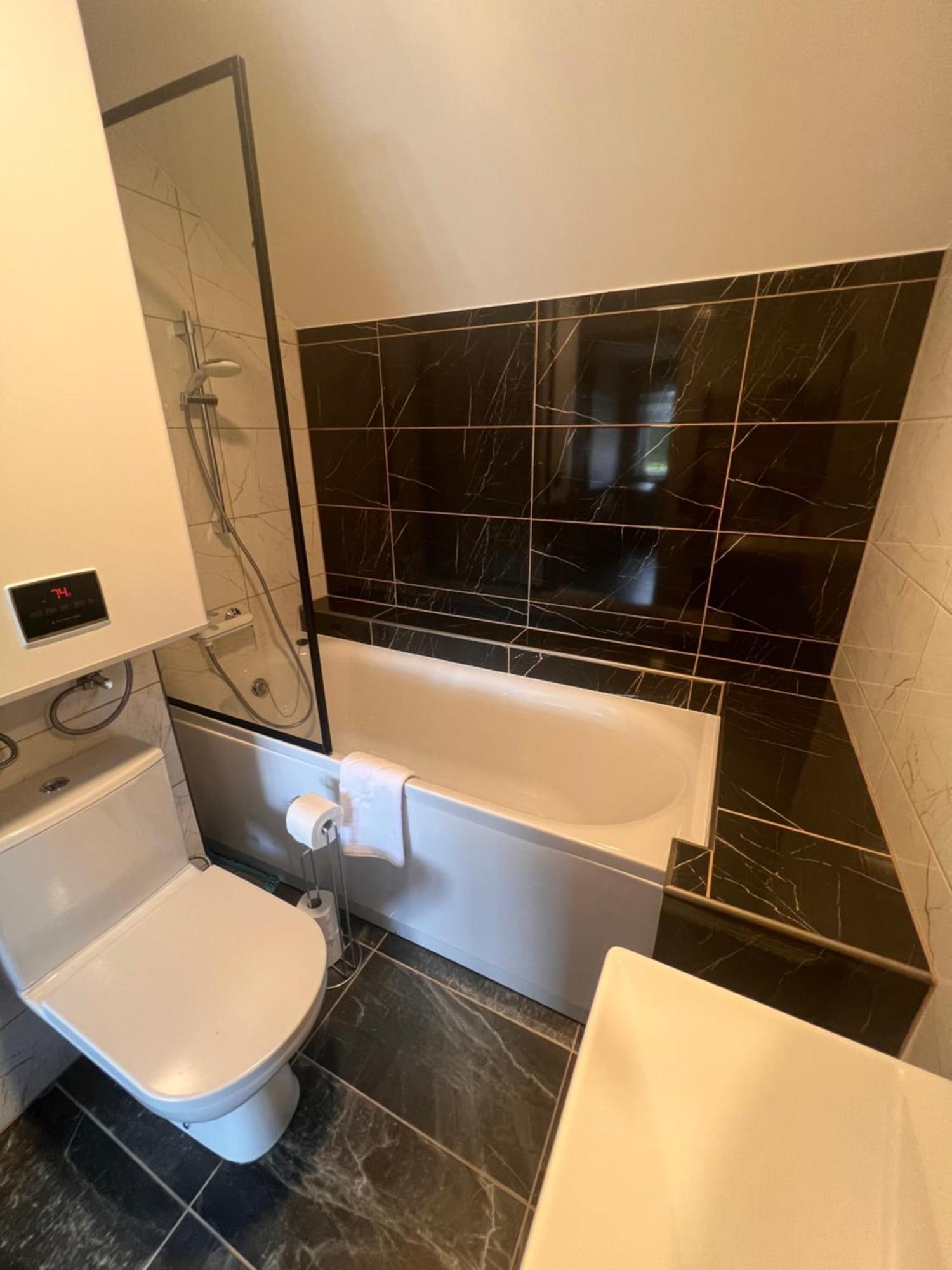 Meldernams Aparthotel Ventspils Exteriör bild